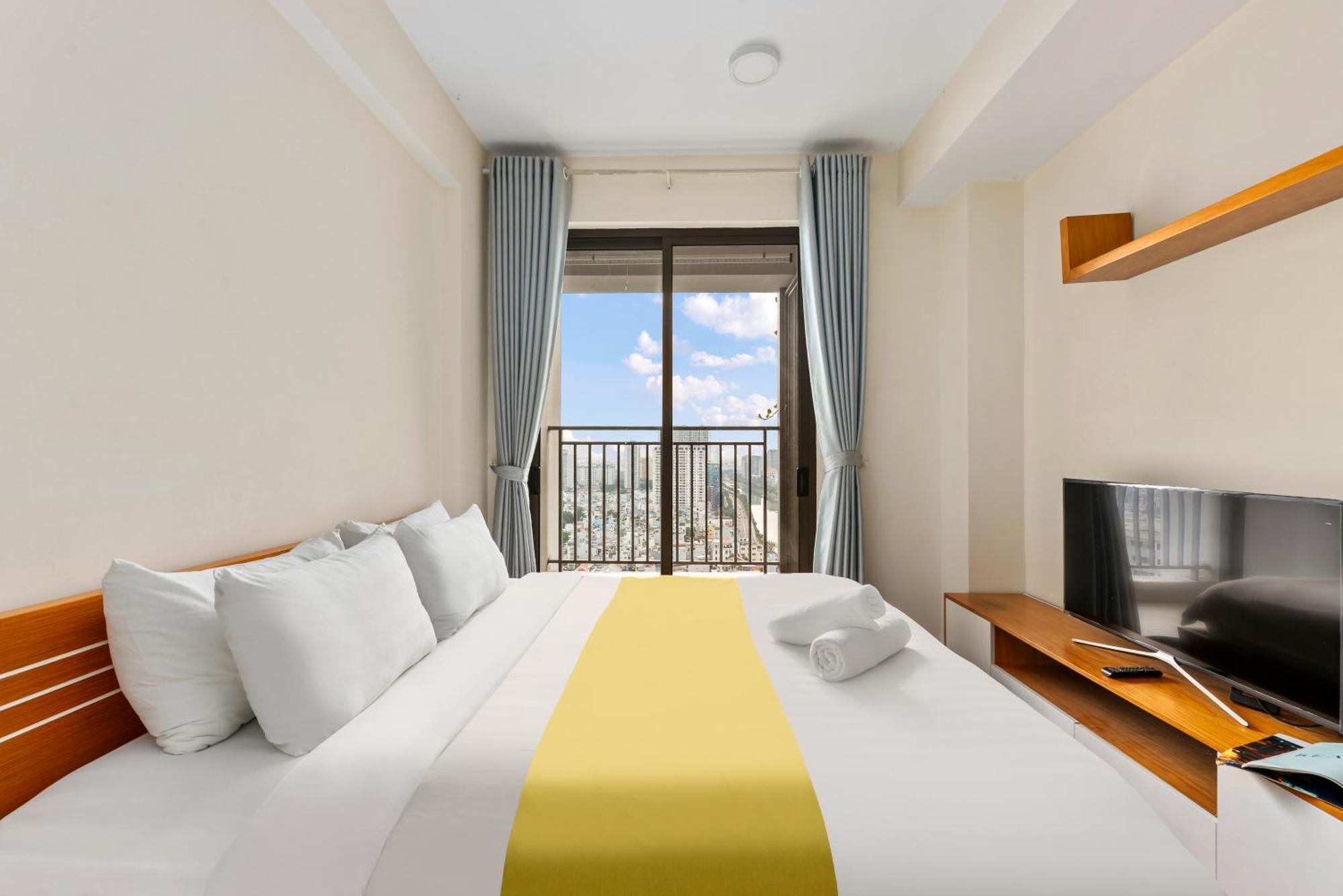 Rem Rivergate Garden Pool Signature - Free 4G Sim For 3 Nights Booking ホーチミン市 エクステリア 写真