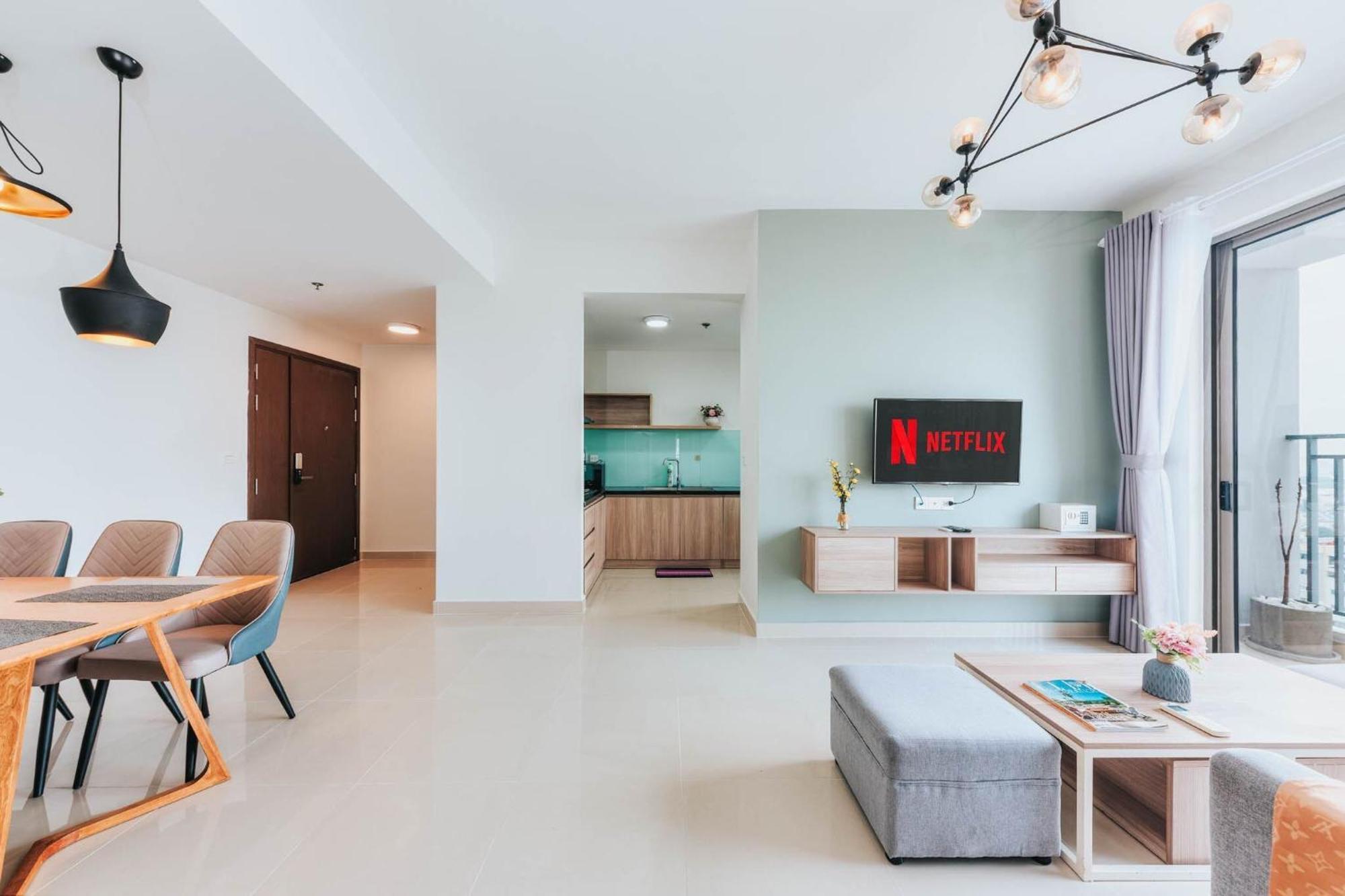 Rem Rivergate Garden Pool Signature - Free 4G Sim For 3 Nights Booking ホーチミン市 エクステリア 写真